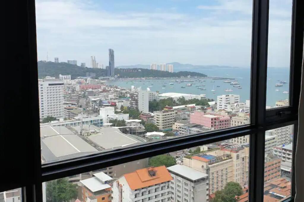 The Base Central Pattaya 2Bed King&Queen Sky Seaview & Infinity Pool Exterior photo